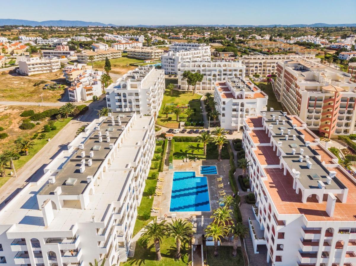 Quinta Das Palmeiras Pool & Beach In Pera Porches  Esterno foto